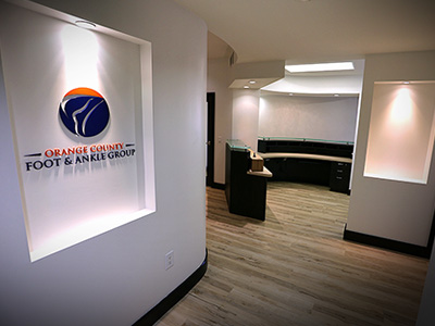 Huntington-Beach Office HALLWAY - INT